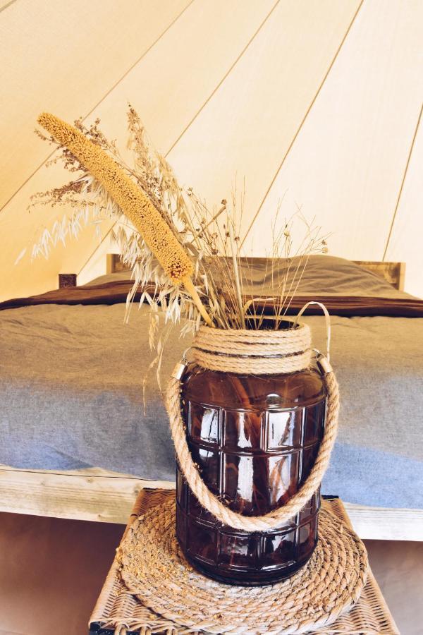 Les Insolites Du Domaine D'Haulme מראה חיצוני תמונה